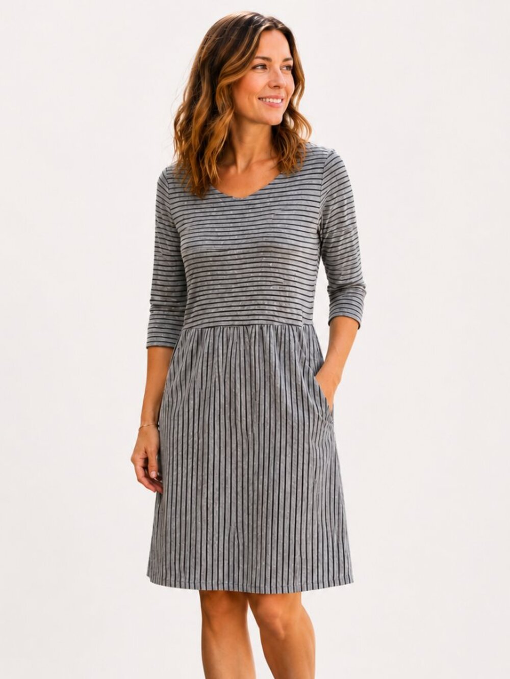 Boden Gray/Navy Stripe 3/4 Sleeve Dress with Pockets, Size 10L